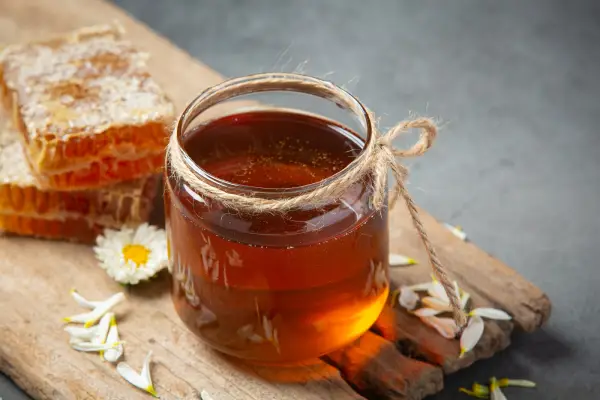 عسل و دیابت: عسل برای دیابت مفید است یا مضر؟